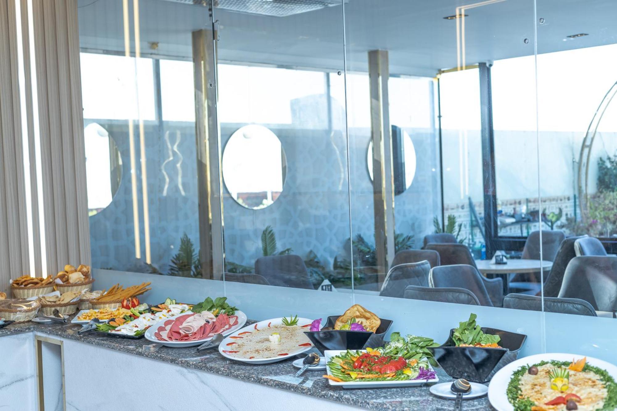 Comfort Giza Inn View Al Kawm al Akhdar ภายนอก รูปภาพ