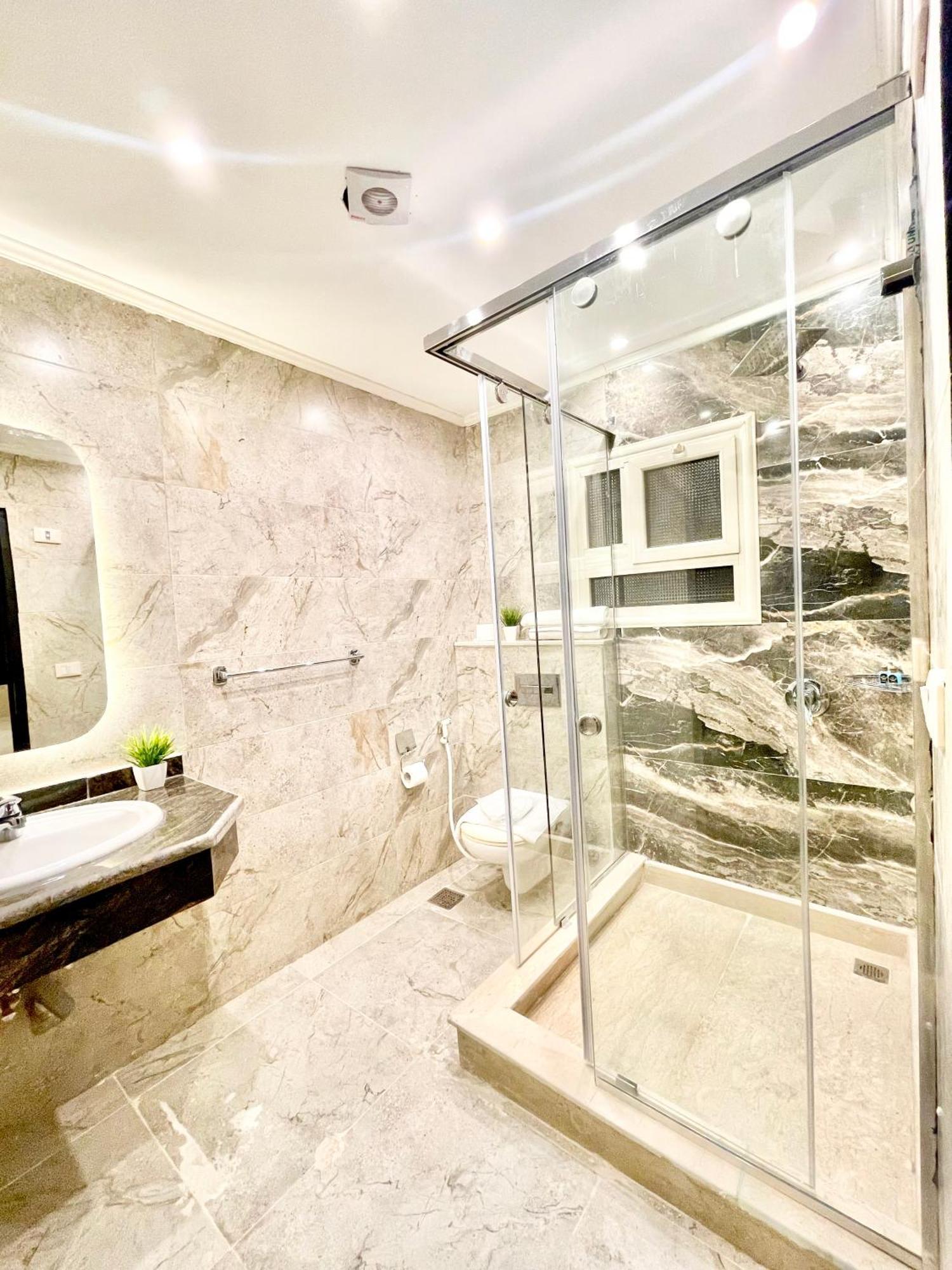 Comfort Giza Inn View Al Kawm al Akhdar ภายนอก รูปภาพ