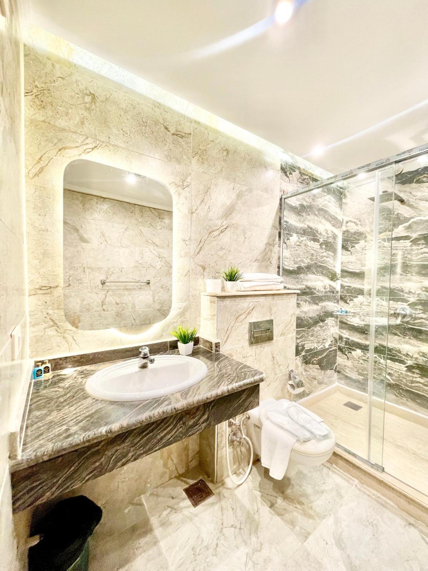 Comfort Giza Inn View Al Kawm al Akhdar ภายนอก รูปภาพ